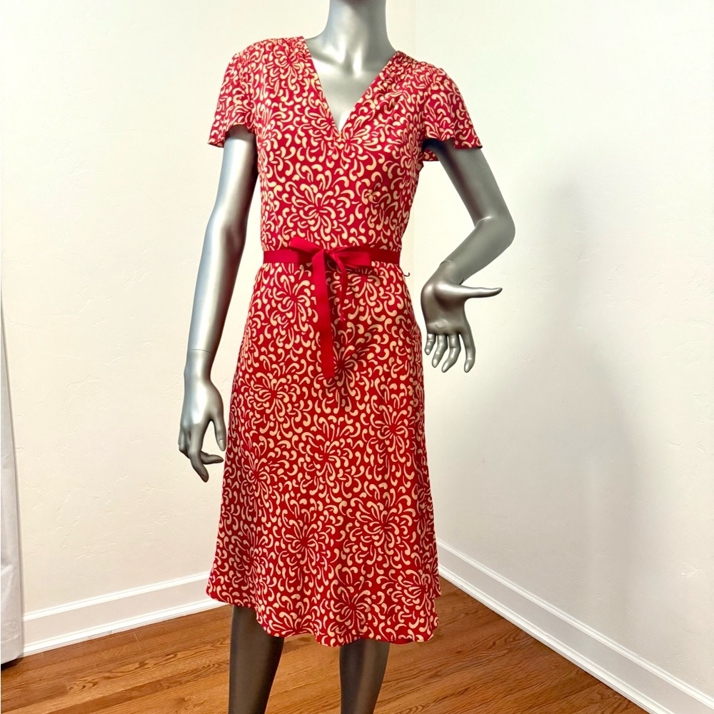 Donna Morgan Red & Cream Silk Knee Length Wrapโ Flowy Vintage Dress